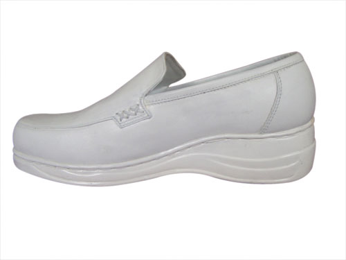 white leather shoes for nursing student